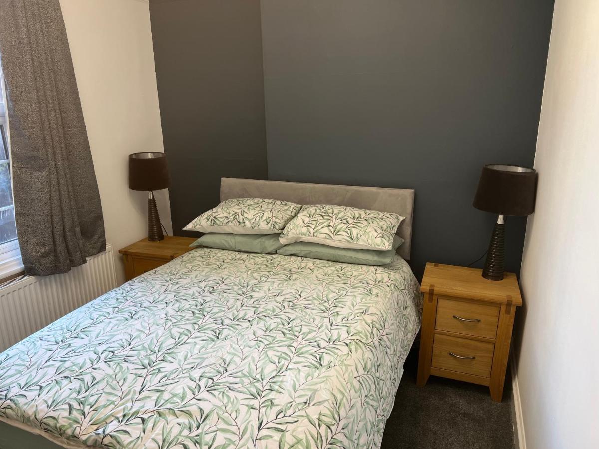 Flat In Leamington Spa Town Centre Apartment Exterior photo